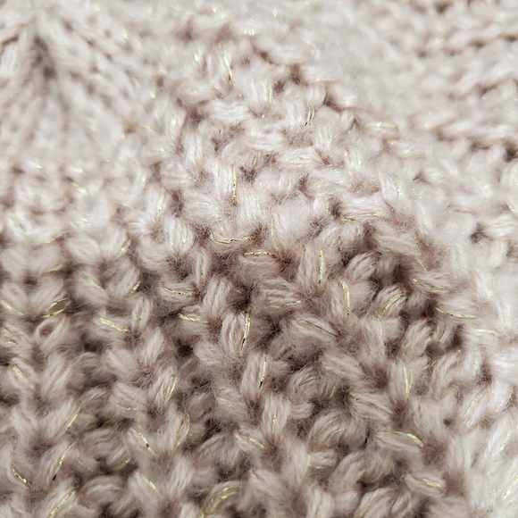 ⬇️Winter Accessories 4 pc Set ❄ - Picture 9 of 10